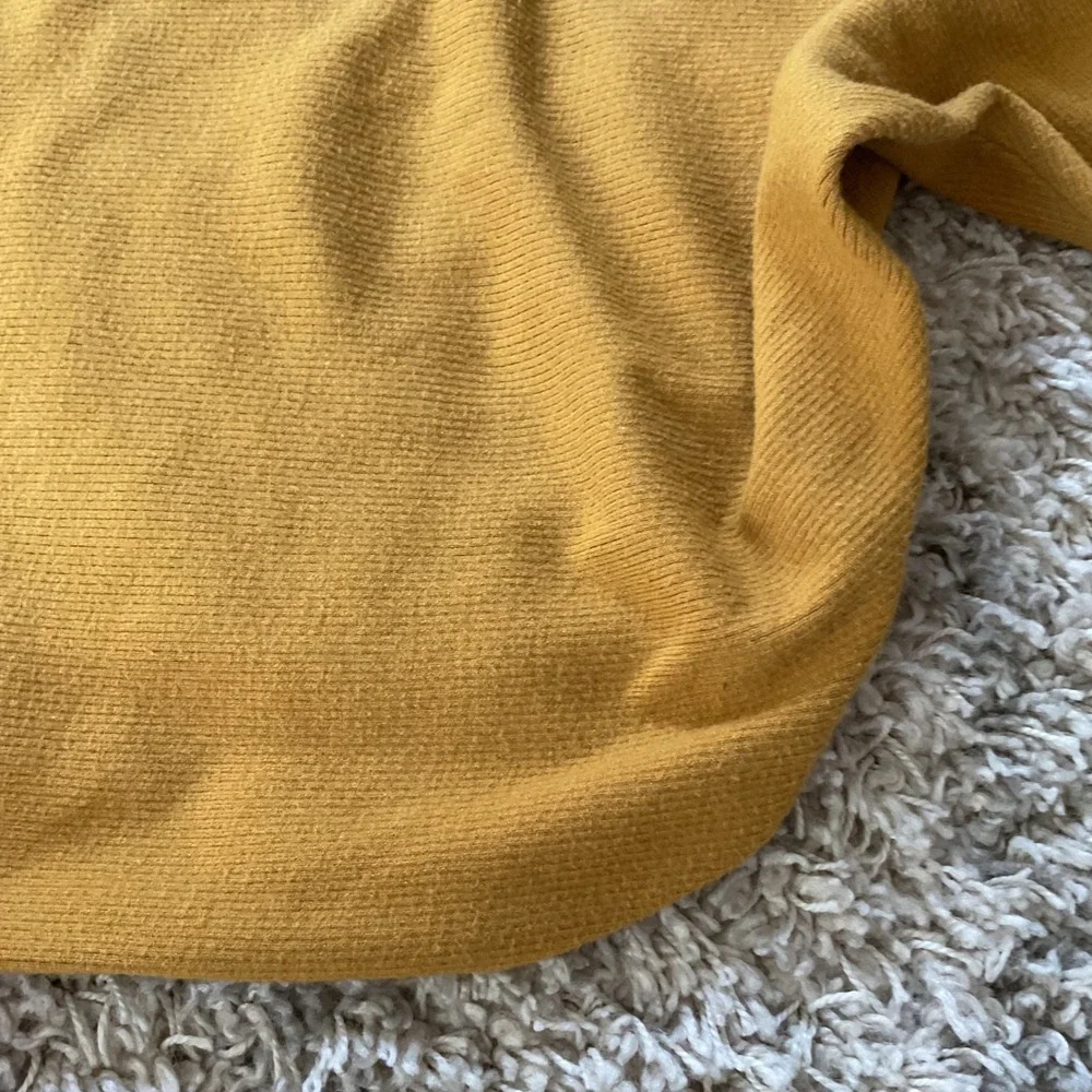Kerisma G550 Ryker Mustard Yellow‎ Ribbed Dolman Sleeve Boat Neck Sweater SM